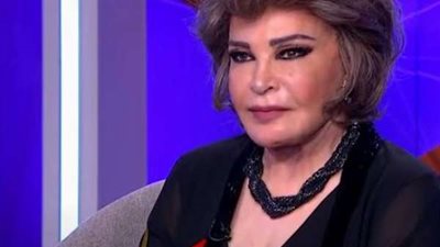 صفية العمرى: تحت الوصايا لمسنى جدًا ومنى زكى فخر لممثلات مصر