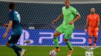 لاتسيو يخطف نقطة ثمينة من زينت الروسي بدوري الأبطال