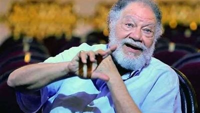 يحيي الفخرانى يواصل تحضيرات مسلسل ”عتبات الخير”