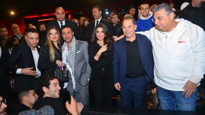 رامى إمام يصل العرض الخاص لفيلم ”أبو نسب”
