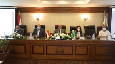 عاجل .. تشديدات لغلق الفصول المصابة .. الجيزة تستعد للموجة الثانية من ”كورونا”