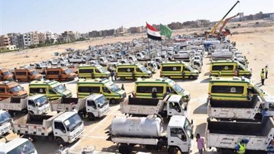 تكريم أسر الشهداء خلال تدريب قوات الدفاع الشعبى والعسكرى لمجابهة الأزمات