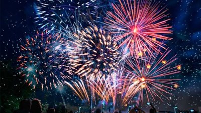 ماراثون إصابات.. الألعاب النارية بليلة رأس السنة تتسبب في مأساة بألمانيا