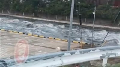 شاهد.. اليابان تستعد لمواجهة تسونامي يبلغ ارتفاعه 16 قدمًا