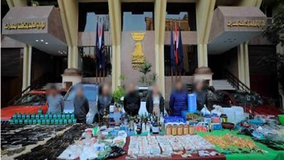 ضبط عصابة جلب وتصنيع وإعادة تدوير المواد المخدرة وتصنيع الأسلحة النارية