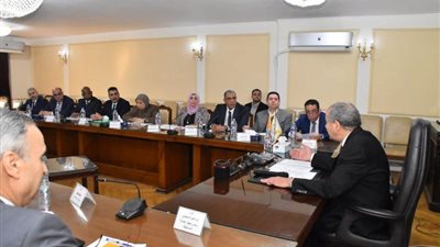 وزير التموين : متابعة ضوابط تداول السلع الاستراتيجية المحددة بجميع المحافظات