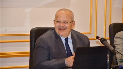 تقرير يرصد إنجازات جامعة القاهرة دوليا فى دورياتها ومجلاتها العلمية