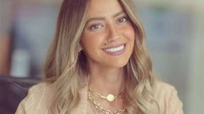 هند عبد الحليم تعلن انفصالها بشكل مختلف