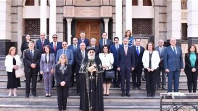 تفاصيل لقاء البابا تواضروس مع أعضاء مجلس الشيوخ