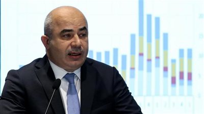 كبش فداء..أردوغان يقيل محافظ البنك المركزي بعد تراجع الليرة