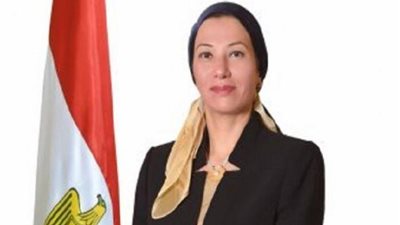 وزيرة البيئة تُدلي بصوتها فى انتخابات النواب 2020