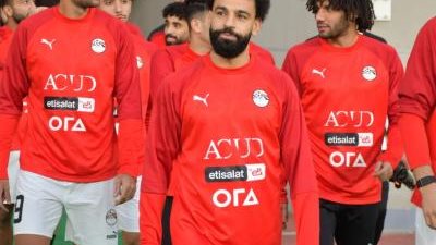 محمد صلاح يشارك في مران المنتخب استعدادا لبطولة أفريقيا