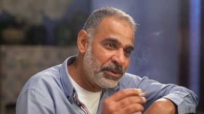 محمود البزاوى لـ ”الموجز”: كواليس العمل مع الفيشاوي لذيذة والتمثيل منعنى من الكتابة