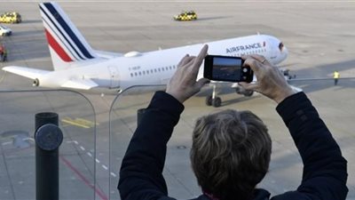 إقلاع آخر رحلة جوية من مطار  تيجل بألمانيا قبل إغلاقه نهائيا