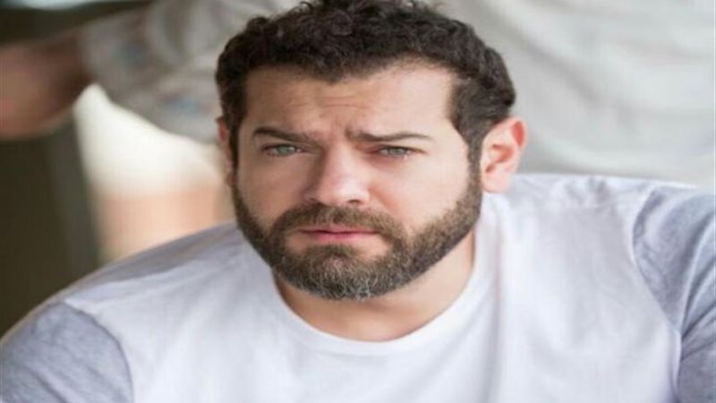 عمرو يوسف