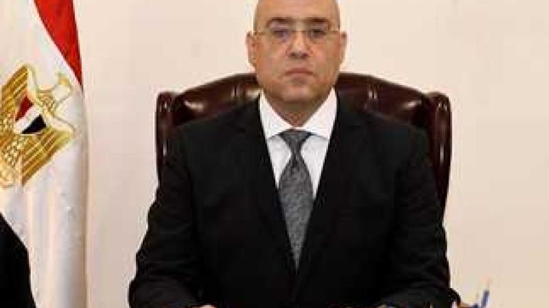 وزير الإسكان