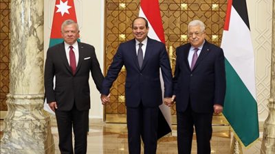 لبحث أوضاع غزة.. قمة مصرية فلسطينية أردنية غدا