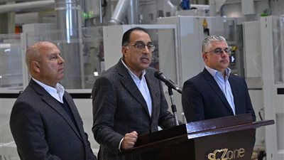 مدبولي: ميناء السخنة معجزة هندسية وسيكون ضمن أكبر الموانئ على مستوى العالم