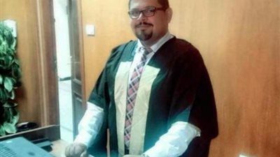 بالصور ..  باحث بالجامعة المصرية الروسية ينشر بحثا عن الأدوية المصنعة بالنانو تكنولوجى فى علاج الأورام