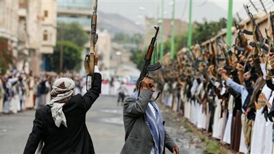 الرد قادم لا محالة.. جماعة الحوثيين تهدد وتتوعد أمريكا وبريطانيا وإسرائيل