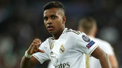 نجم ريال مدريد في اتحاد الكرة..اعرف السبب