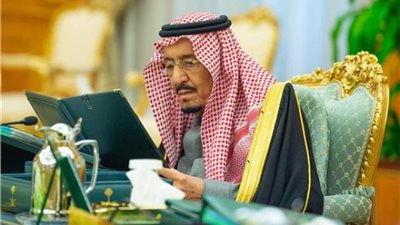 عاجل ..هيئة كبار العلماء بالسعودية تحذر بايدن من اللعب  مع الإخوان المسلمين