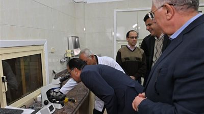 مدبولي يتفقد شركة فرز وتصدير البرتقال بالنوبارية