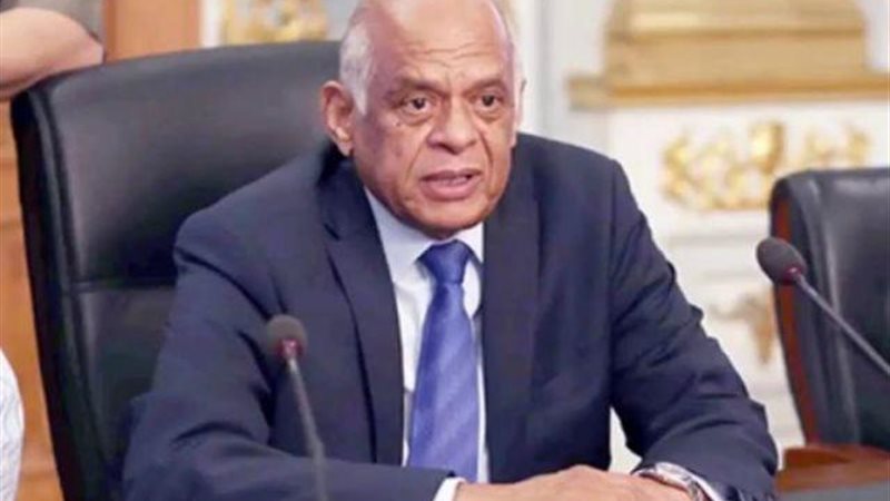 الدكتور علي عبدالعال
