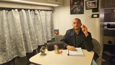 أحمد الفيشاوي يواصل تصوير  دوره في فيلم ”سيستم”