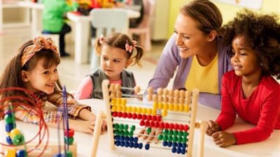 خلى بالك.. تعرفي على حلول سحرية لحماية الأطفال من العدوى في الشتاء