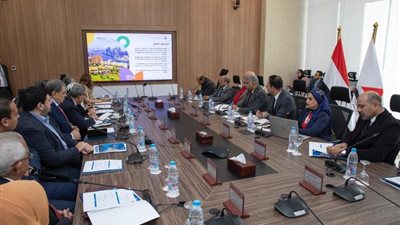 تفاصيل أولى جلسات الحوار الوطني الشامل حول «وثيقة التوجهات الاستراتيجية للاقتصاد المصري»