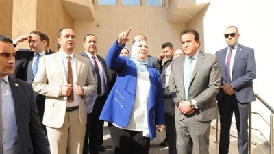 وزيرا التضامن والصحة يتفقدان مركز امبابة لعلاج الإدمان (صور)