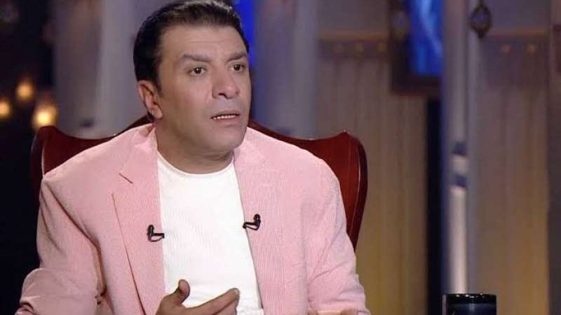 مصطفى كامل يلمح باستقالته