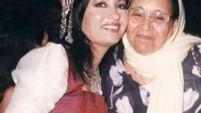 لطيفة تحتفل بعيد ميلاد والدتها الراحلة