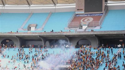عاجل.. إلغاء مباراة الأهلى و الترجي بعد ”شغب التوانسة”