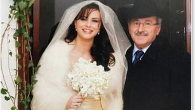 نور اللبنانية تشارك جمهورها احتفالها بـ” عيد الأب” على طريقتها الخاصة