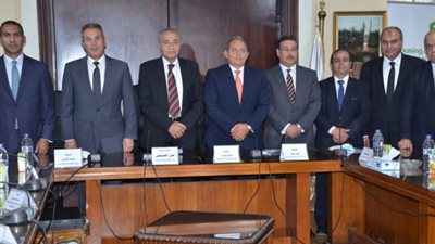 بنك التعمير والإسكان يوقع بروتوكول لدعم مبادرة تحول المخابز للعمل بالغاز الطبيعي