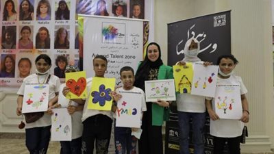 معرض اللوحات الفنية” فيها حاجة حلوة” يخصص نسبة من المبيعات لصالح ضحايا الحروق