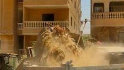 شاهد.. رفع 500 طن مخلفات من أراضي فضاء بهضبة الأهرام
