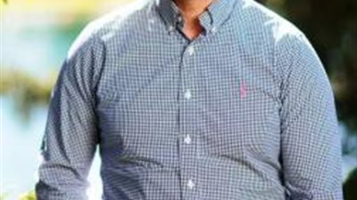 معالج نفسي عالمي يقدم روشتة إنقاذ للنجاة من ”توابع كورونا”