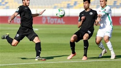 ”كاف” يخطر بيراميدز بتغيير حكم مباراته أمام الرجاء المغربى