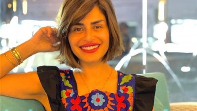 منة فضالي تشكر الإمارات بعد حصولها على الإقامة الذهبية