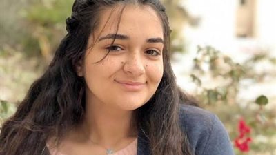 ملك أحمد زاهر تجسد شخصية فتاة من أسرة بسيطة فى ”الفارس”