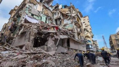 قرار عاجل من النيابة العامة بشأن المتورطين في كارثة انهيار عقار الاسكندرية