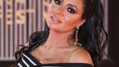 الأحمر بيكسب دائما.. رانيا يوسف تحتفل بفوز النادى الأهلى علي طريقتها الخاصة