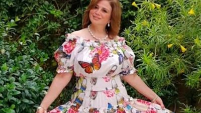 بإطلالة مبهجة.. إلهام شاهين لمتابعيها: فكر في كل الأشياء الجميلة