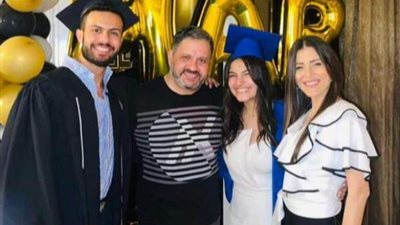 بالصور.. إدوارد يحتفل بتخرج أبنائه ”مارك وماريا”: ربنا يخليكوا ليا