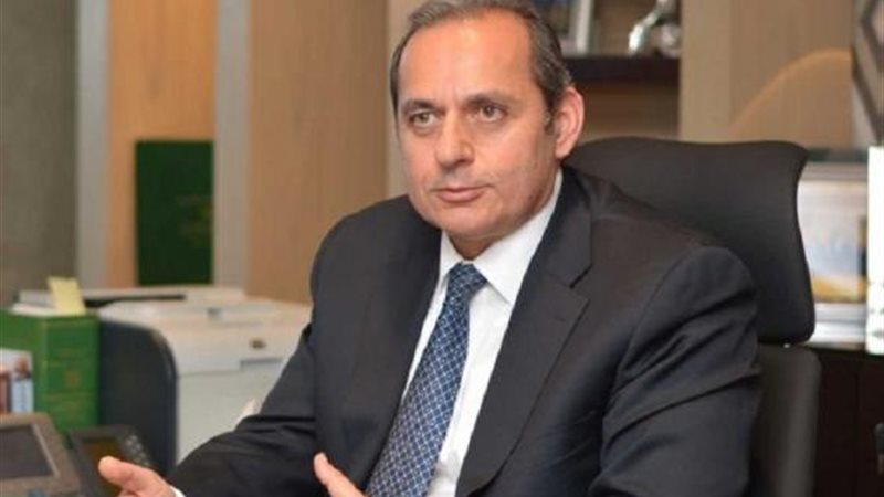 هشام عكاشة