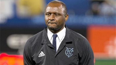 فييرا يتولى تدريب كريستال بالاس