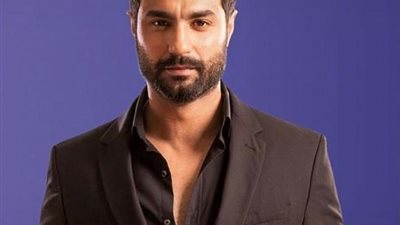 حكايات وأسرار يكشفها كريم فهمي فى ”أسرار النجوم” مع إنجي علي.. الخميس